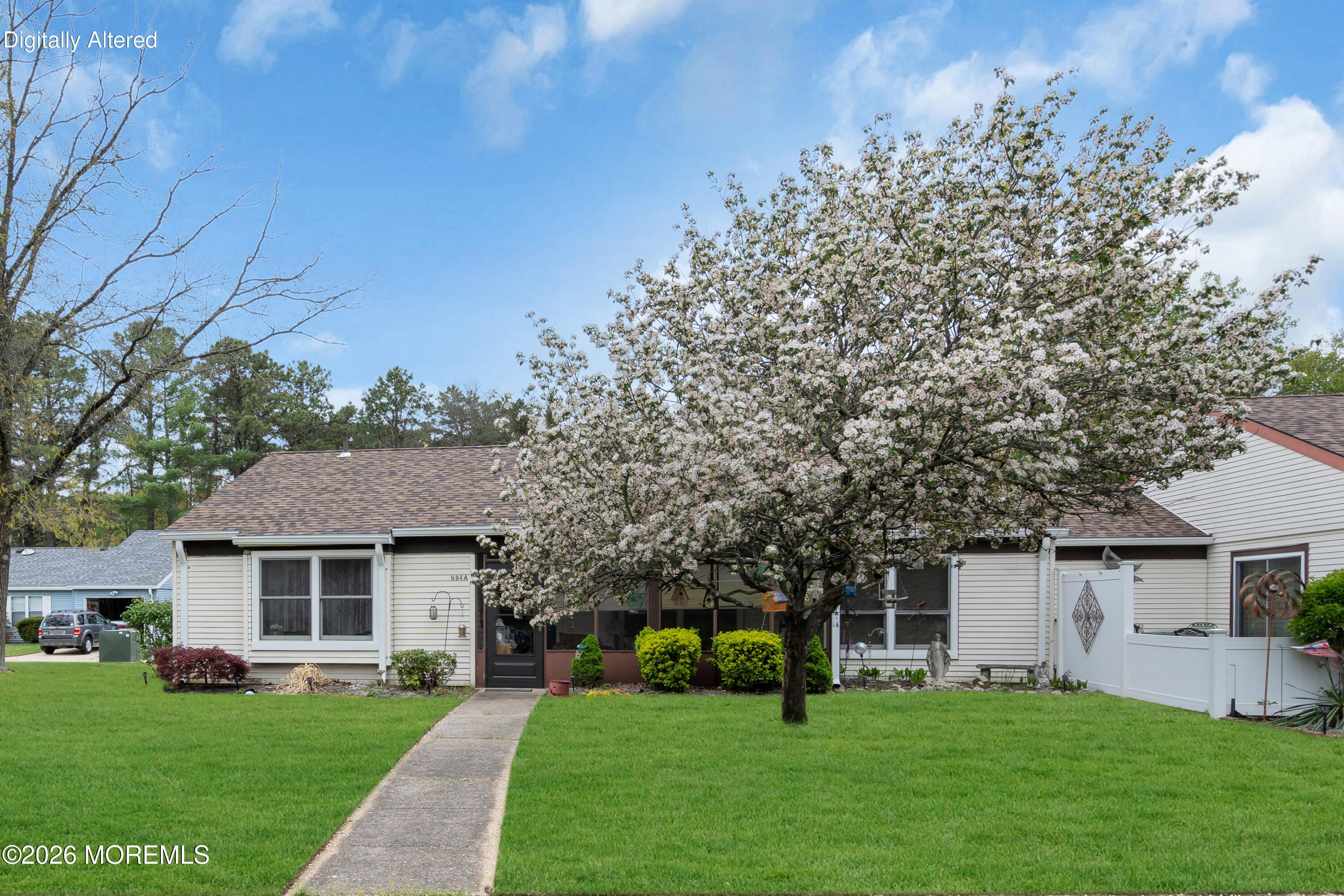 684A Friar Court Manchester NJ 08759