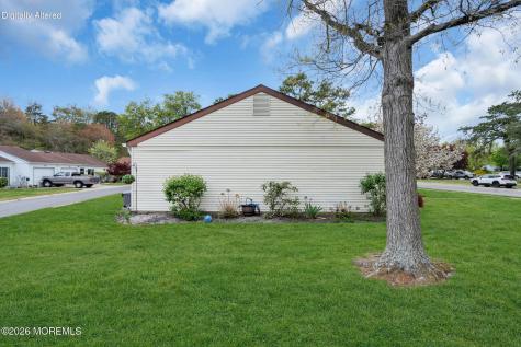 684A Friar Court Manchester NJ 08759