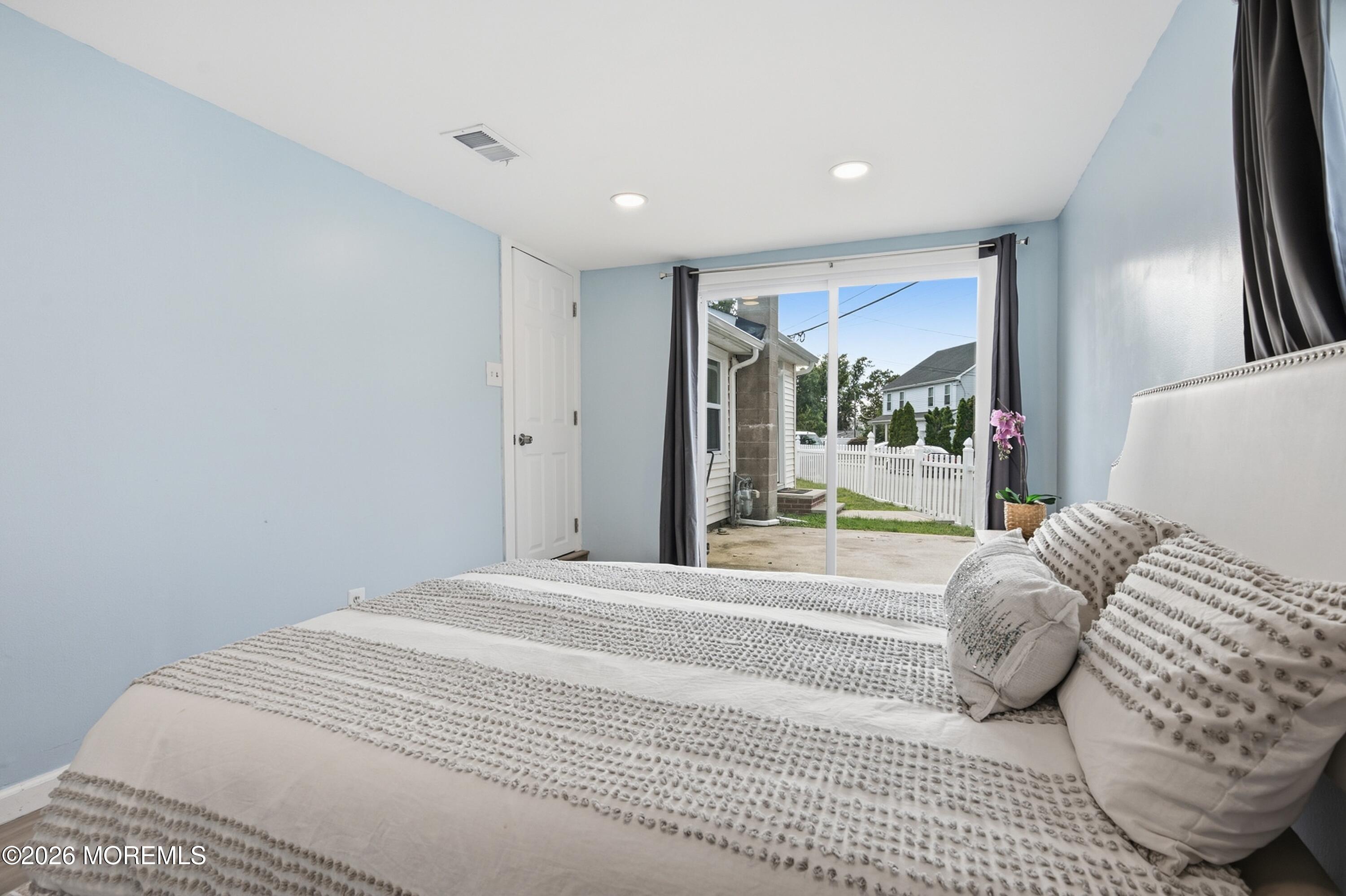 701 Beachview Avenue Union Beach NJ 07735