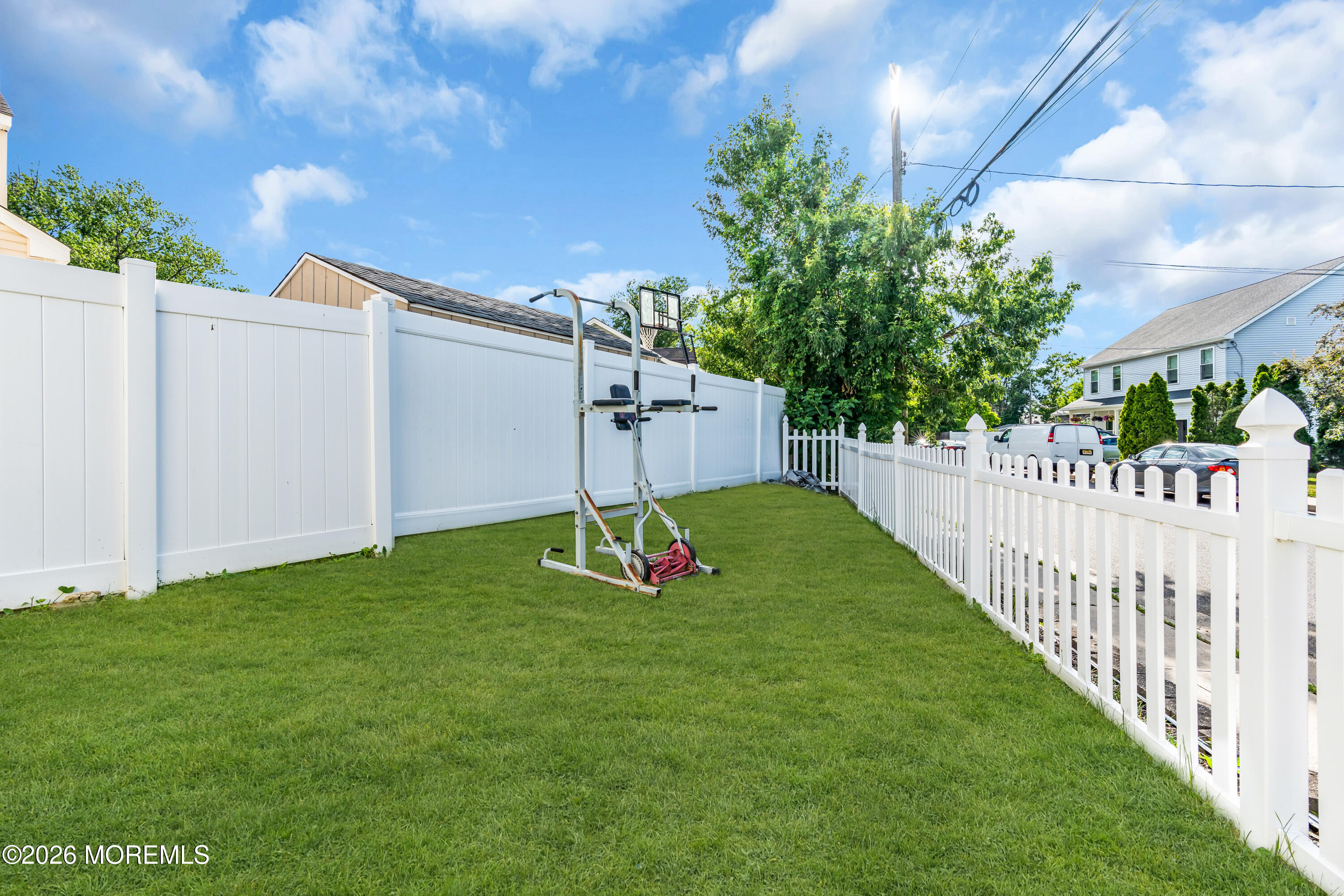 701 Beachview Avenue Union Beach NJ 07735