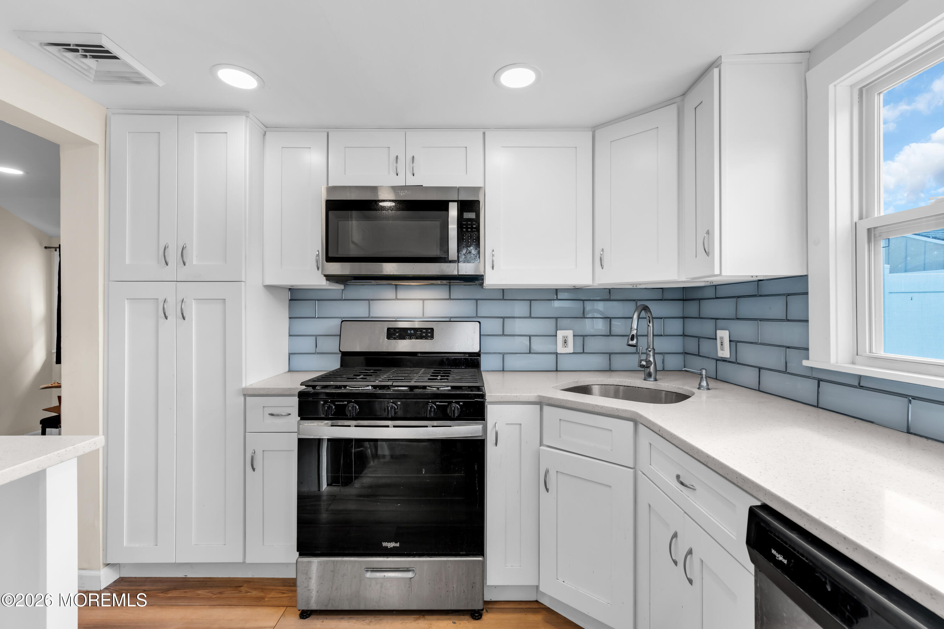 701 Beachview Avenue Union Beach NJ 07735