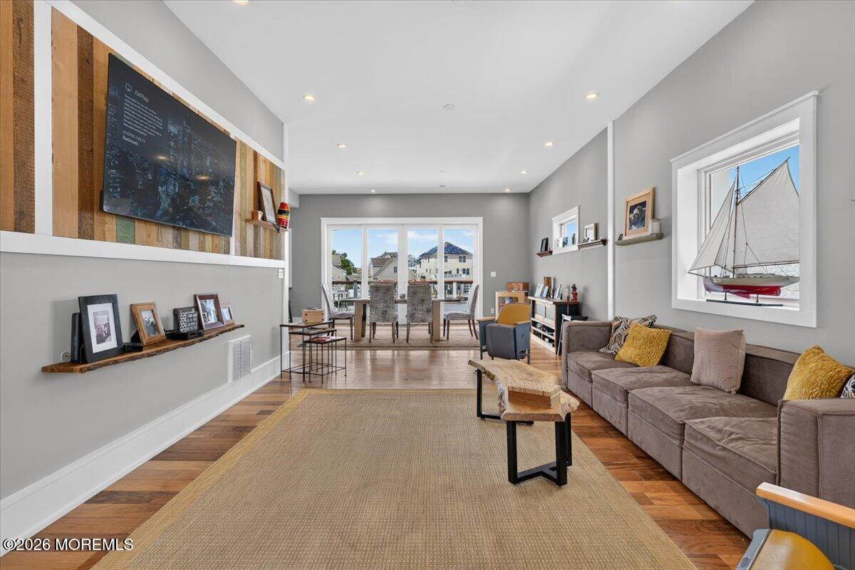1639 Bay Boulevard Ortley Beach NJ 08751
