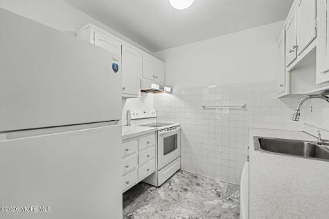 167A Huntington Drive Lakewood NJ 08701