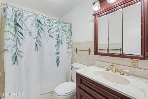167A Huntington Drive Lakewood NJ 08701