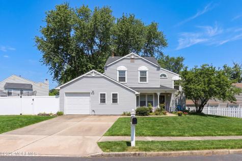 22 Bunker Hill Drive Howell NJ 07731