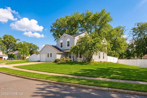 22 Bunker Hill Drive Howell NJ 07731