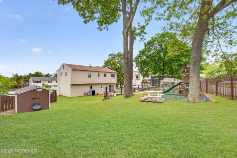 618 Illinois Avenue Brick NJ 08724