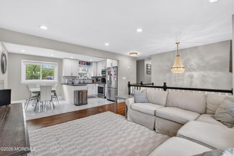 618 Illinois Avenue Brick NJ 08724