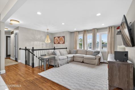 618 Illinois Avenue Brick NJ 08724