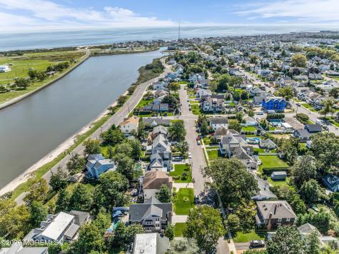 48 Cowart Avenue Manasquan NJ 08736