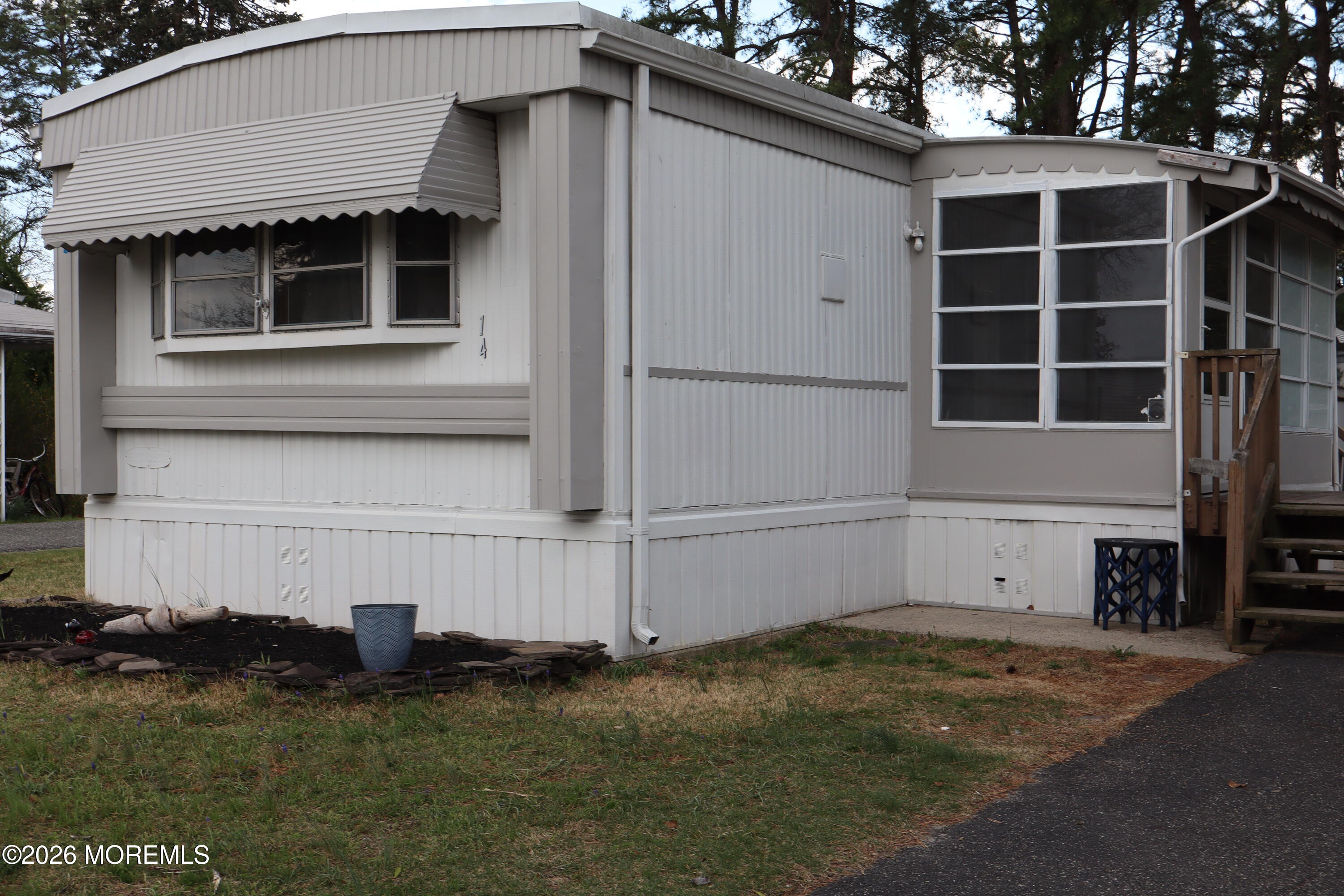 14 Kingfisher Way Whiting NJ 08759
