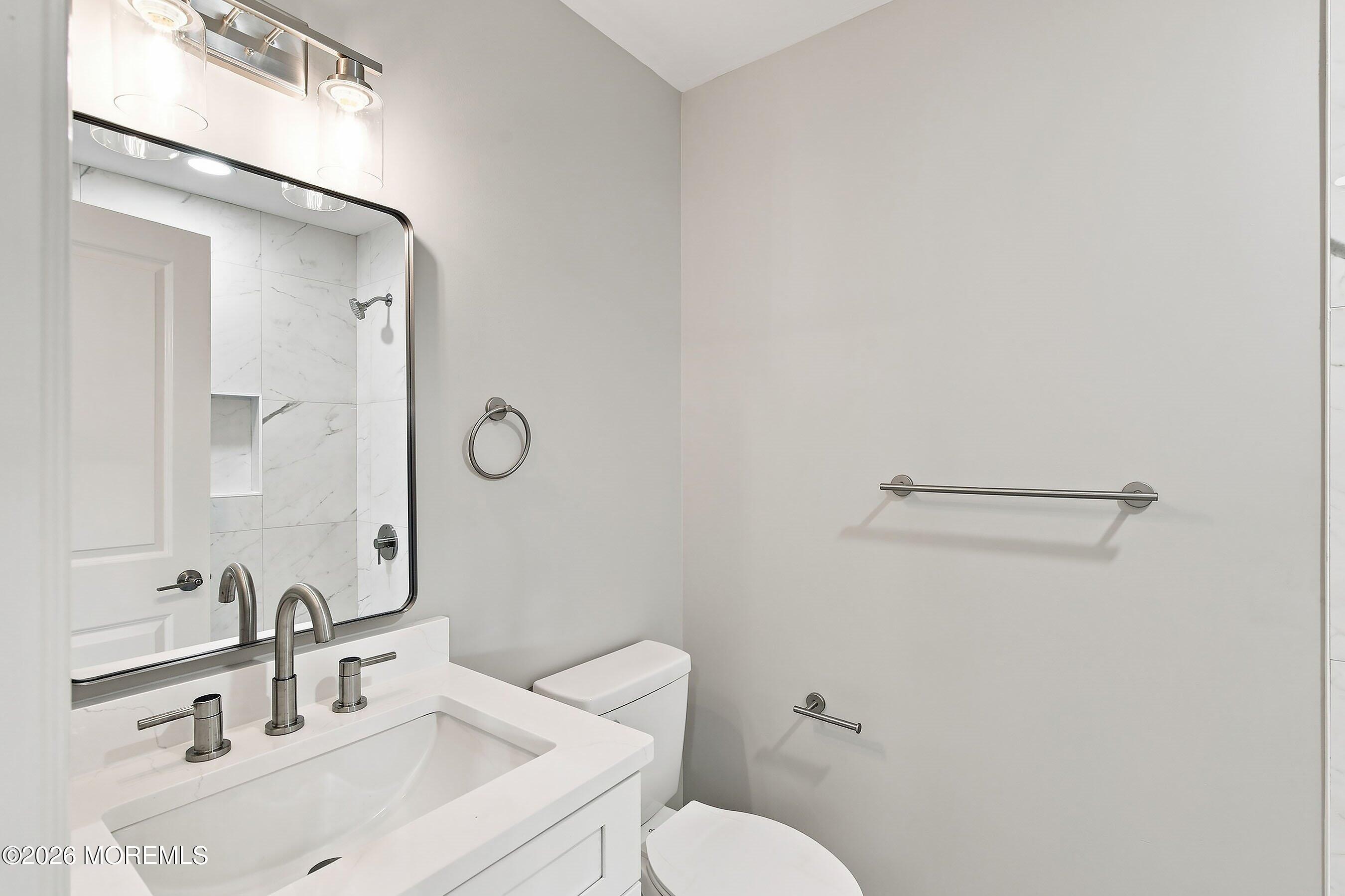 5 Le Lamentin Drive Toms River NJ 08757