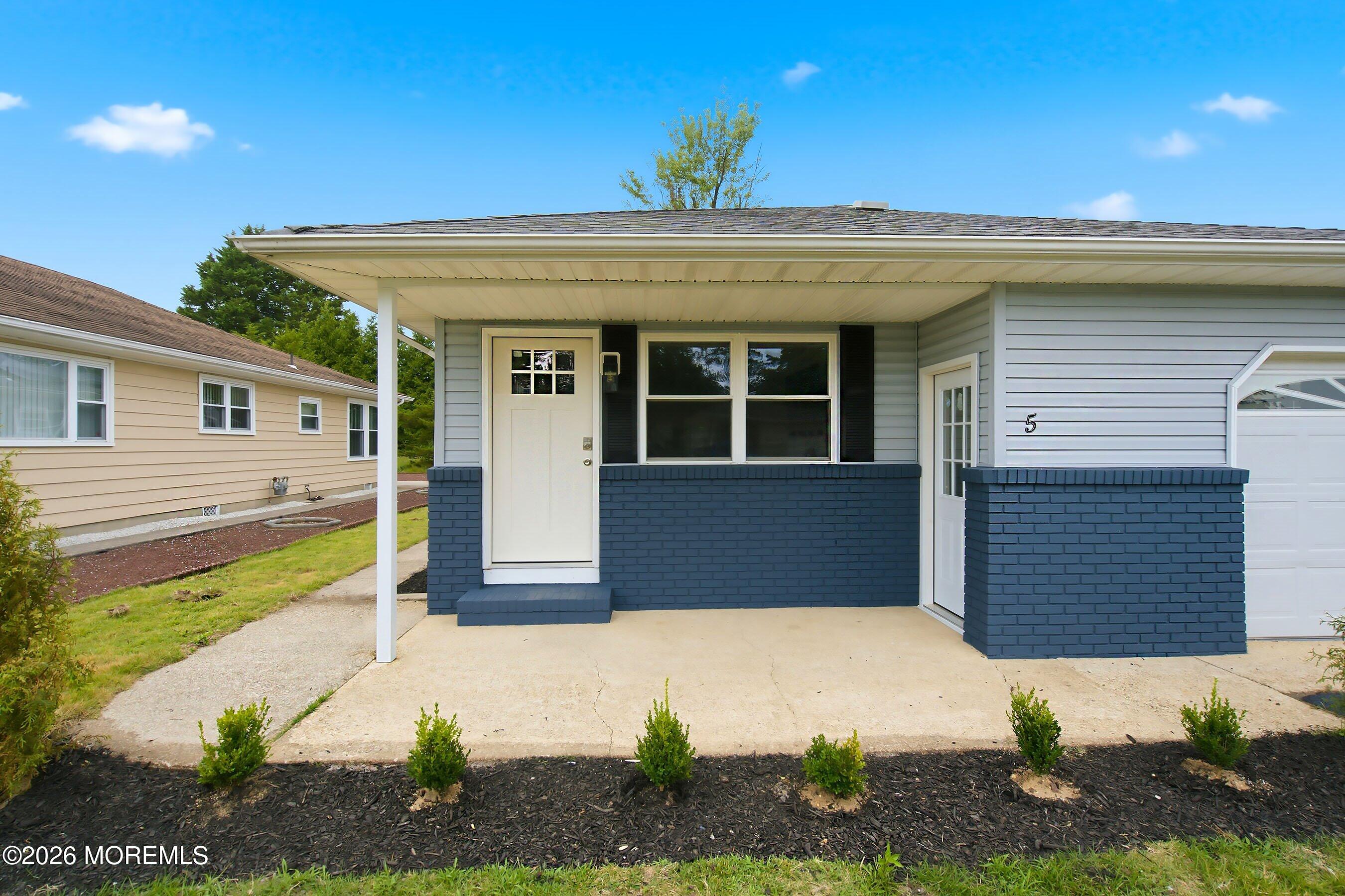5 Le Lamentin Drive Toms River NJ 08757