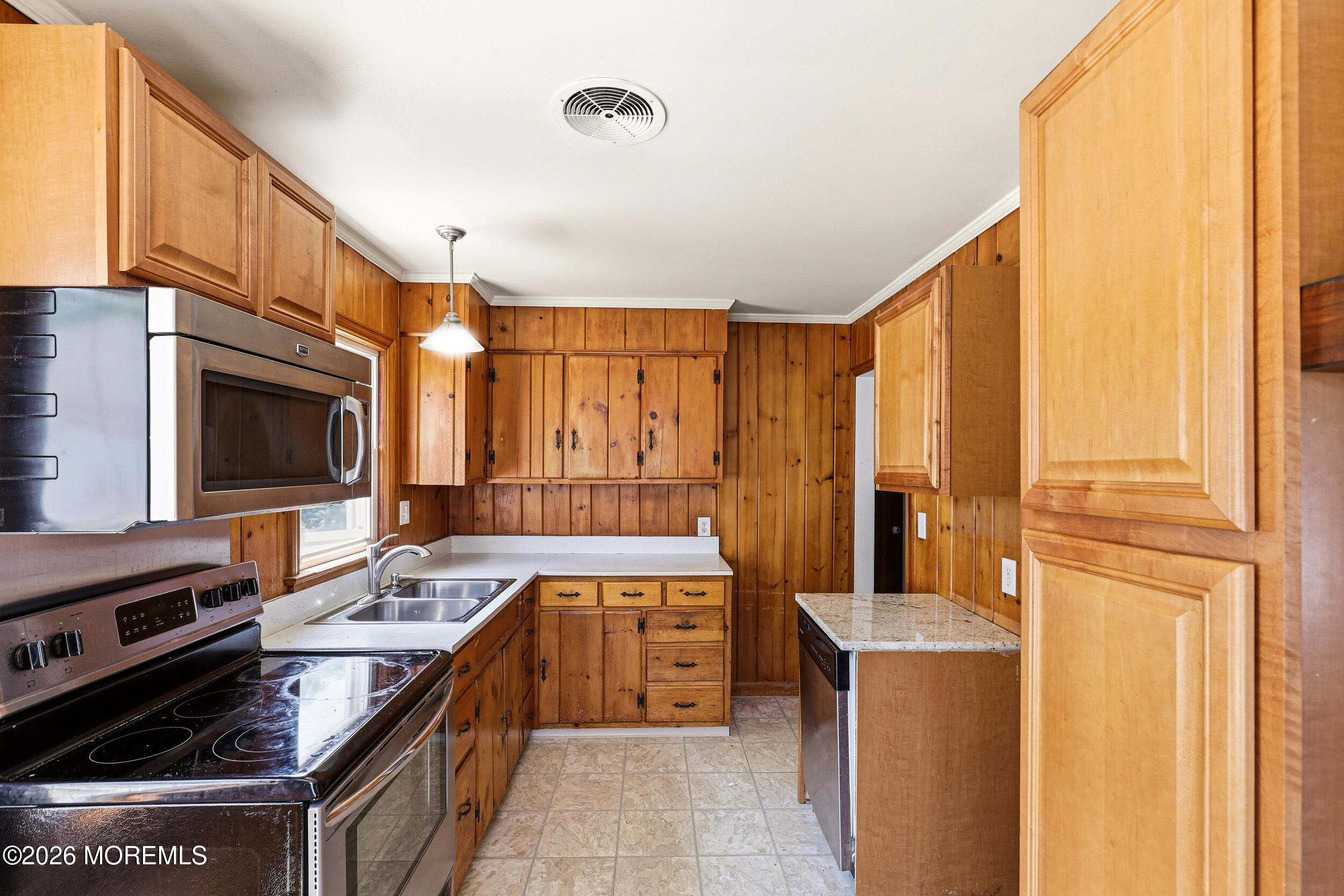 397 Mine Road Asbury NJ 08802