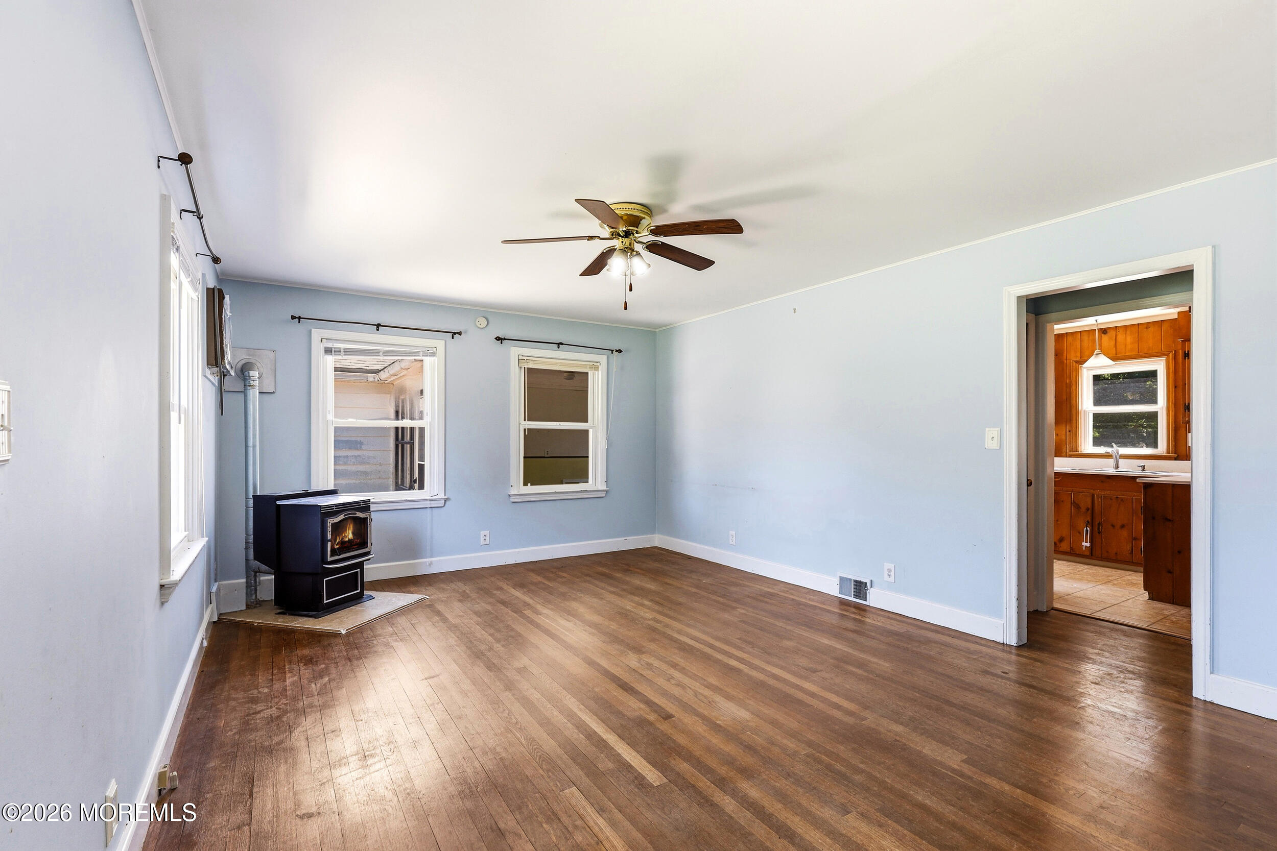 397 Mine Road Asbury NJ 08802