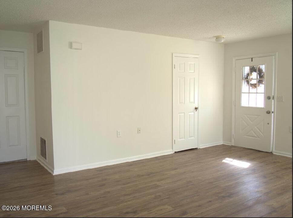 8 Sequoia Court Barnegat NJ 08005