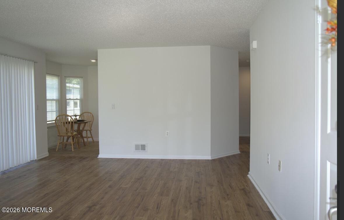 8 Sequoia Court Barnegat NJ 08005