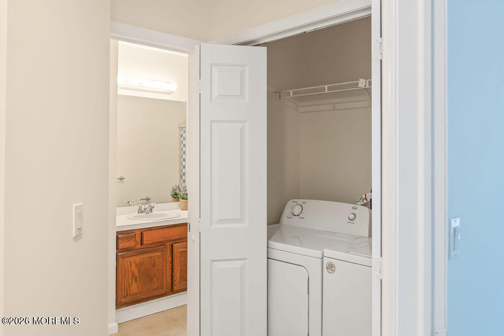 8 Sequoia Court Barnegat NJ 08005