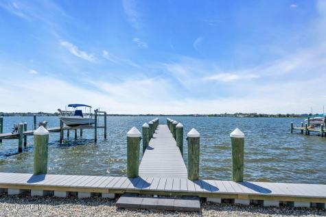 153 Shore Drive Brick NJ 08723