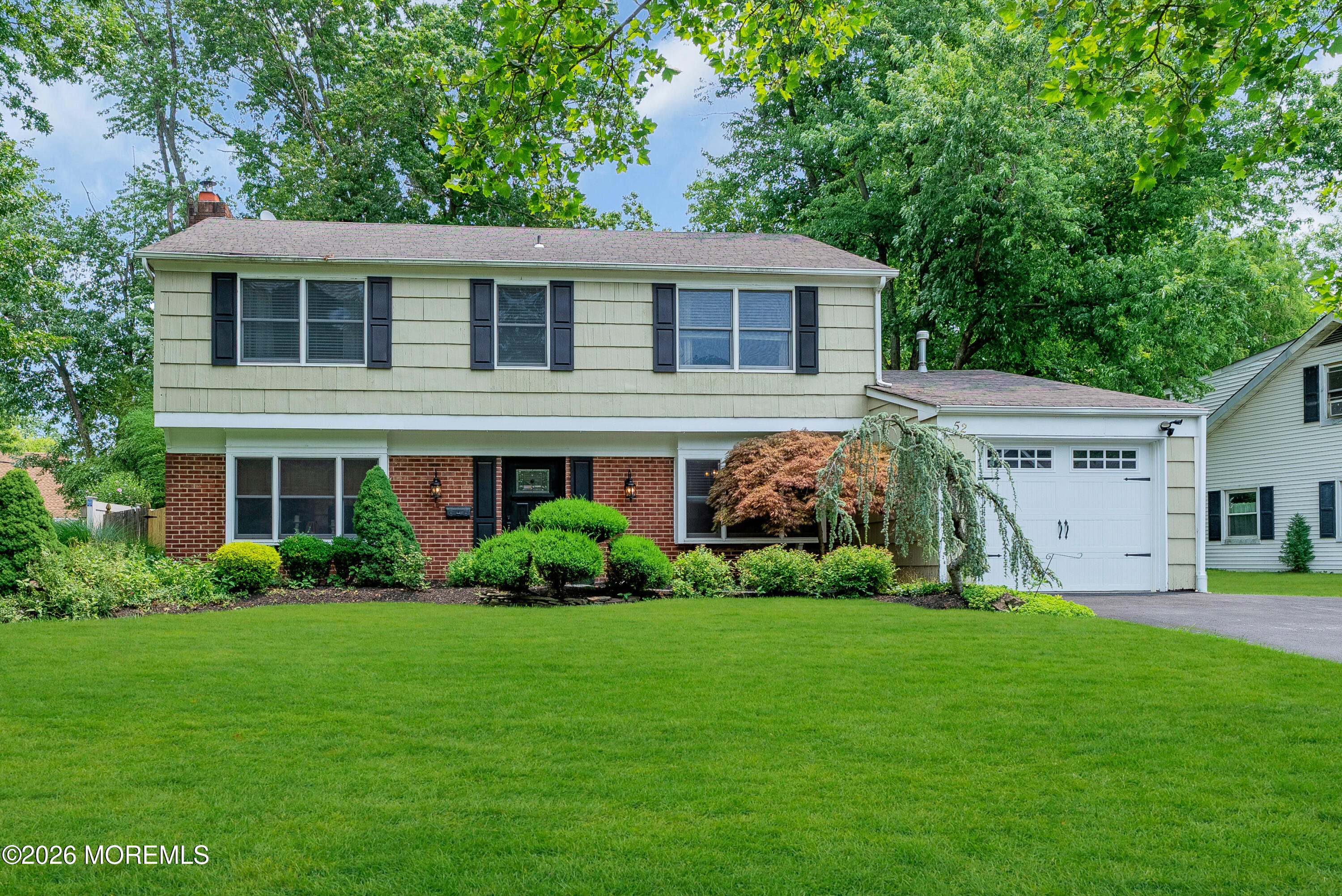 52 Deerfield Lane Matawan NJ 07747