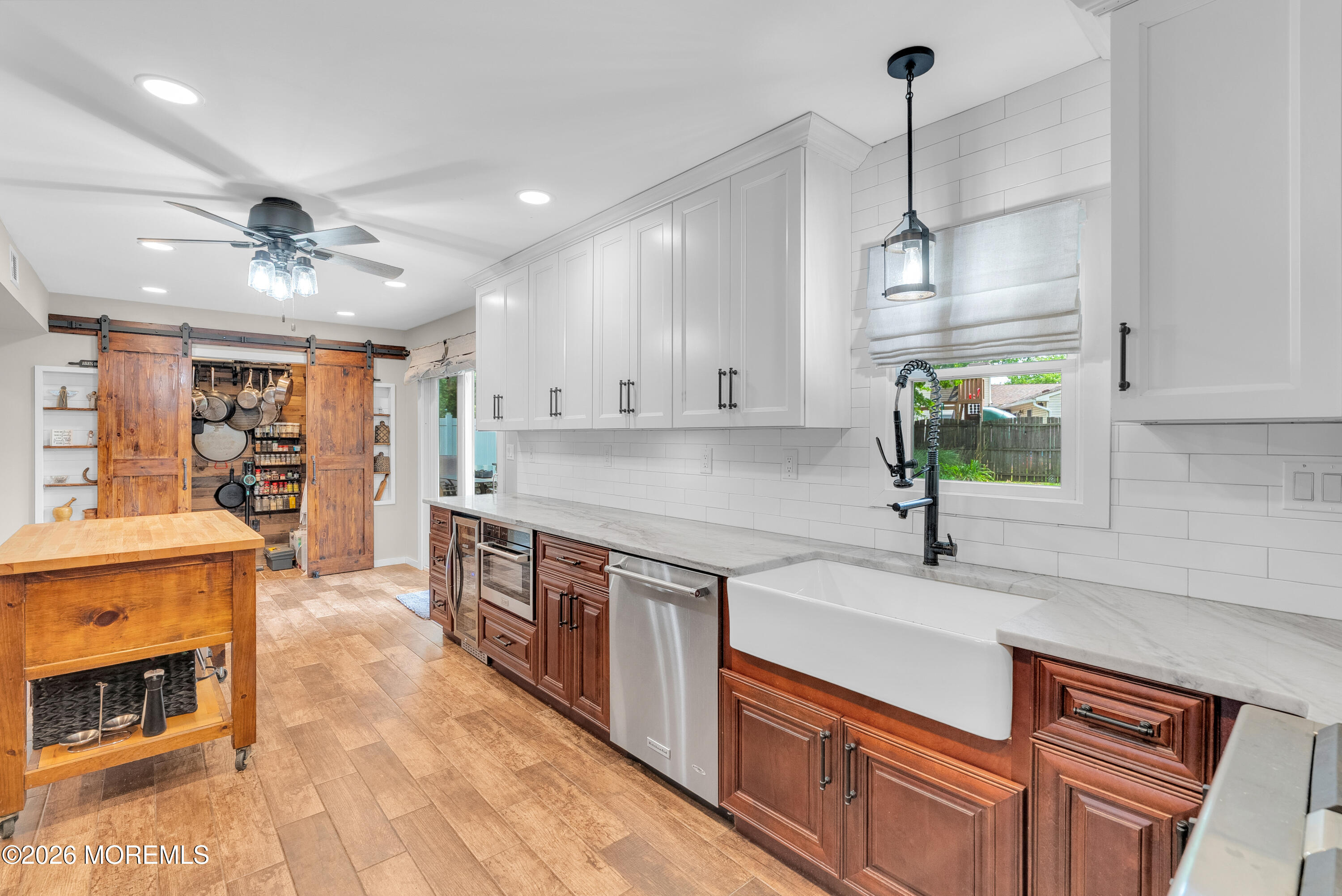52 Deerfield Lane Matawan NJ 07747