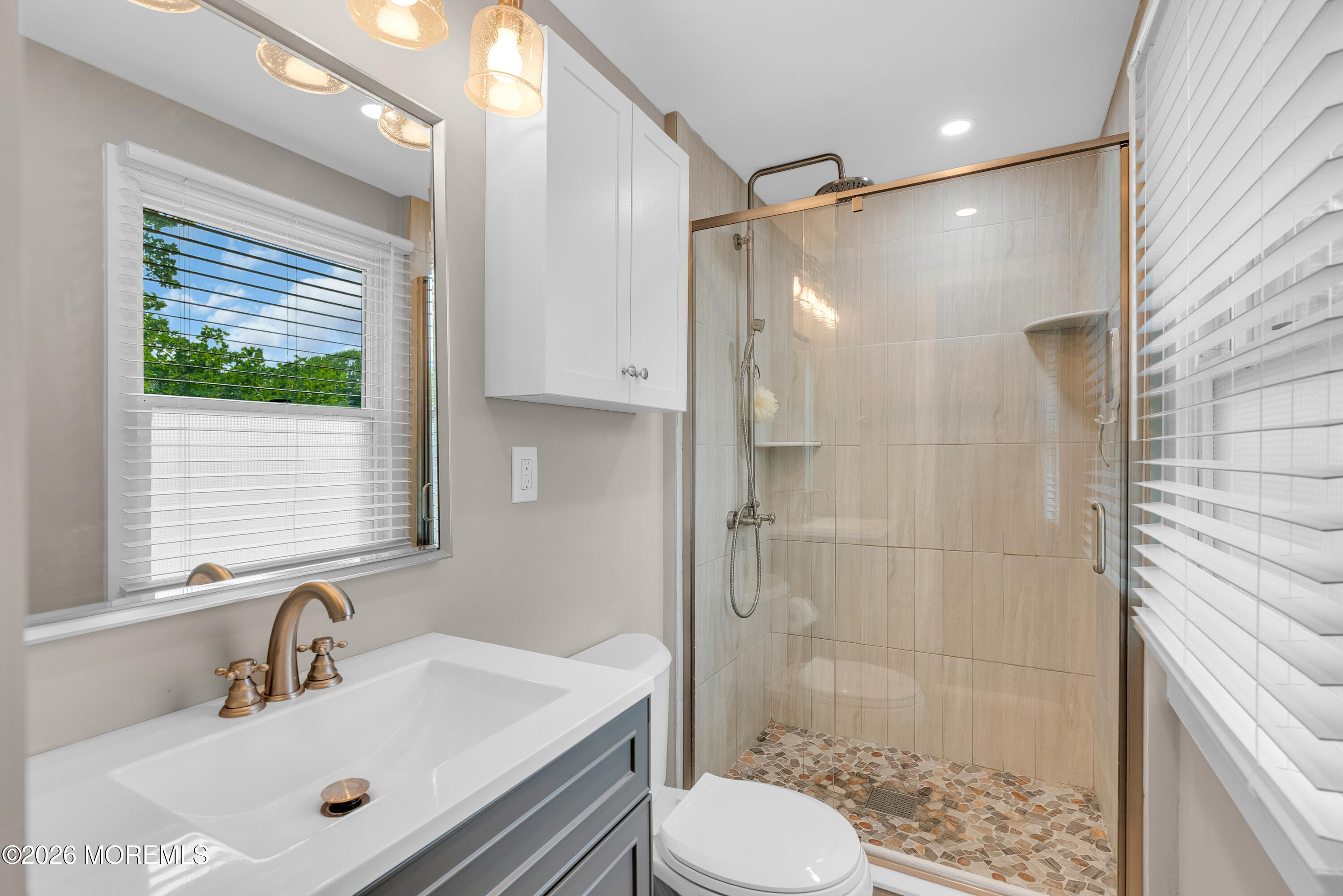 52 Deerfield Lane Matawan NJ 07747