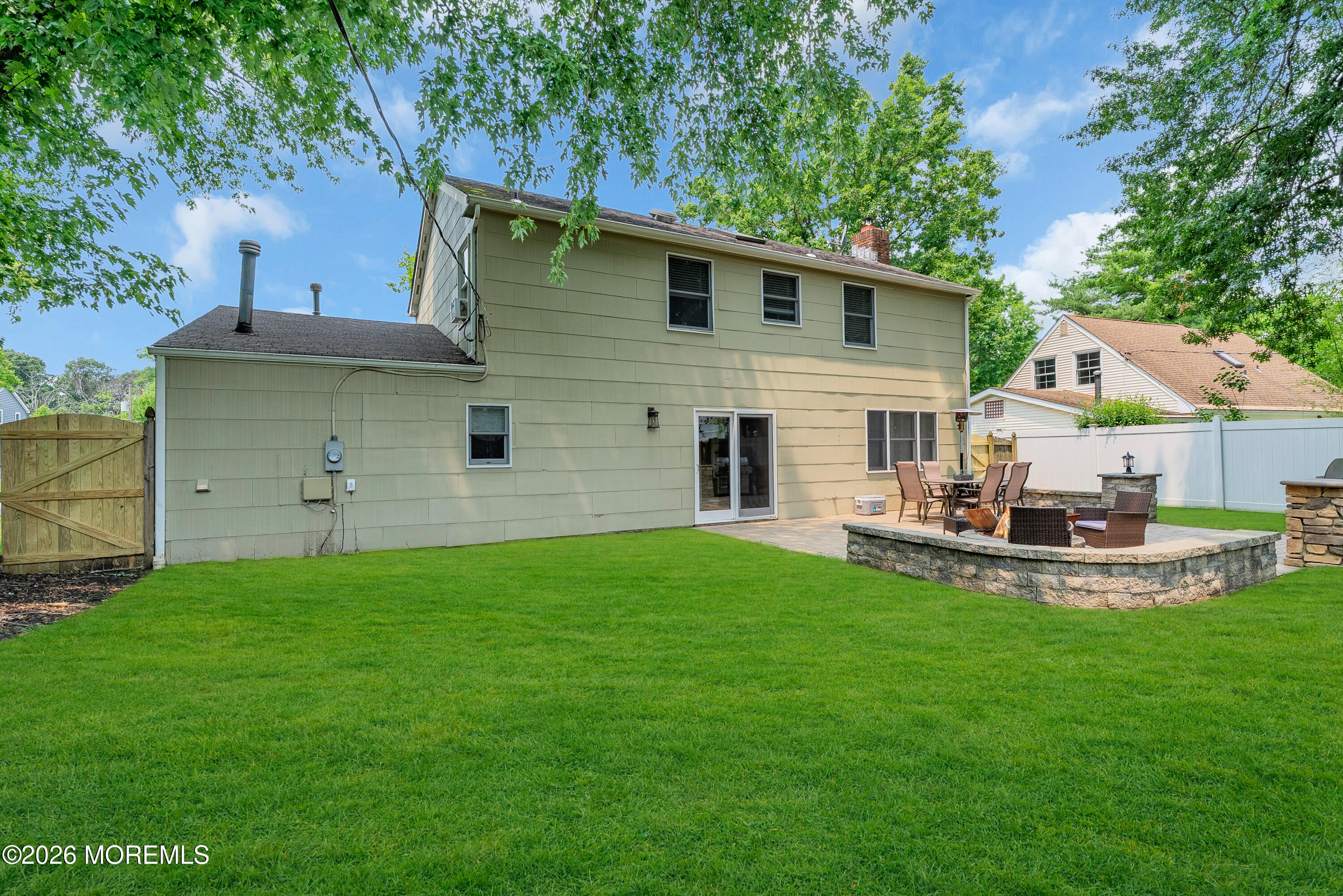 52 Deerfield Lane Matawan NJ 07747
