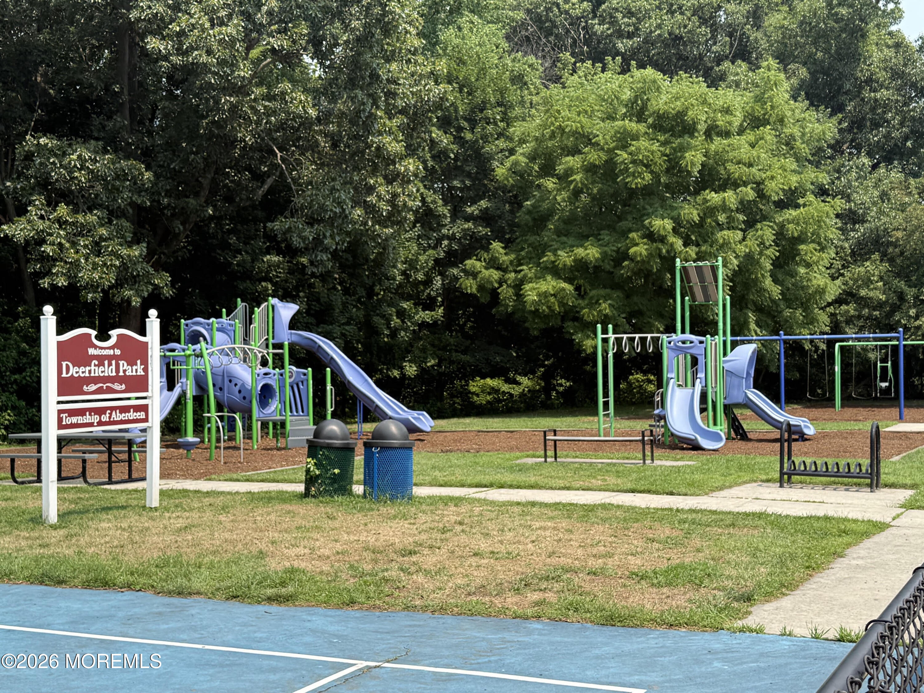 52 Deerfield Lane Matawan NJ 07747