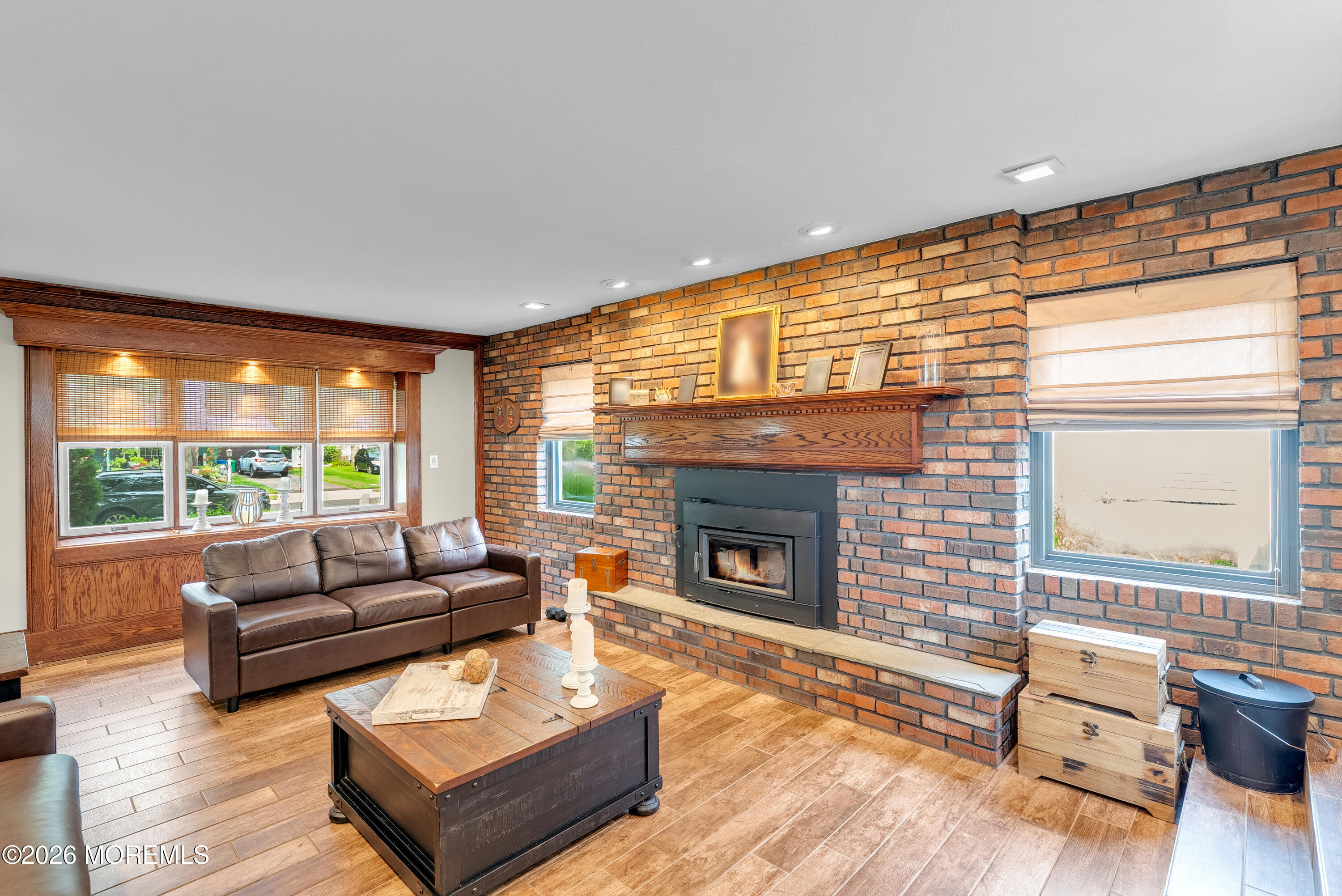 52 Deerfield Lane Matawan NJ 07747