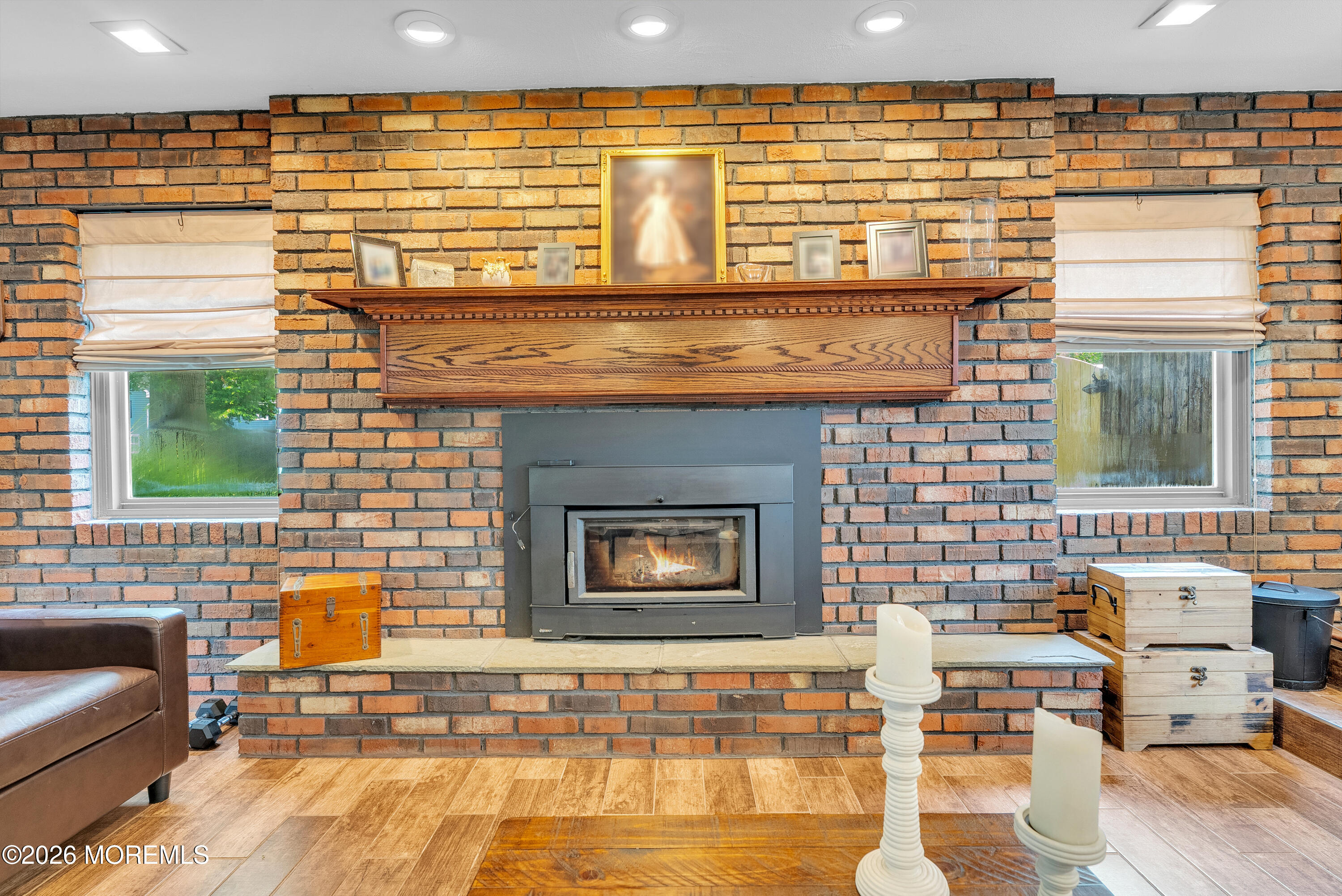 52 Deerfield Lane Matawan NJ 07747
