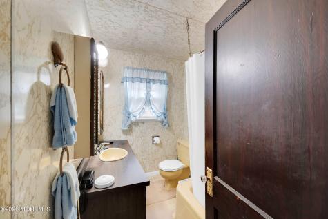 201 Lillie Road Toms River NJ 08753