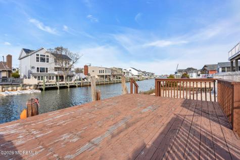 330 Cheryl Drive Toms River NJ 08753