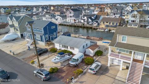 330 Cheryl Drive Toms River NJ 08753