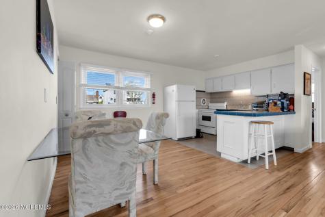 330 Cheryl Drive Toms River NJ 08753