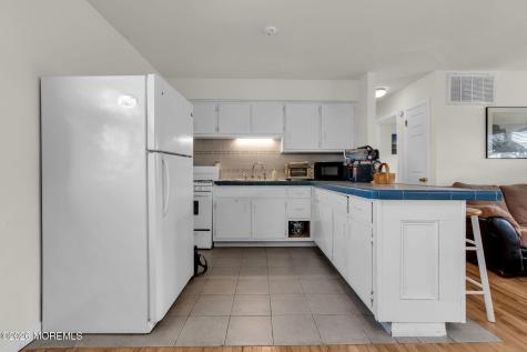 330 Cheryl Drive Toms River NJ 08753