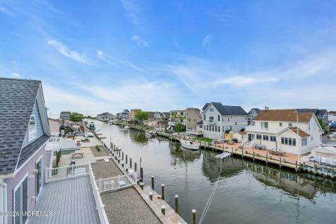 210 Longview Drive Bayville NJ 08721