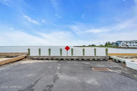 210 Longview Drive Bayville NJ 08721