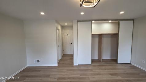 99 Oak Lane Eatontown NJ 07724