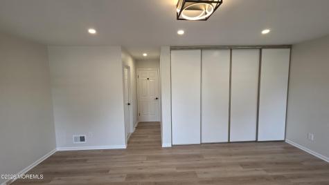 99 Oak Lane Eatontown NJ 07724