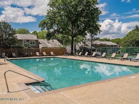 99 Oak Lane Eatontown NJ 07724