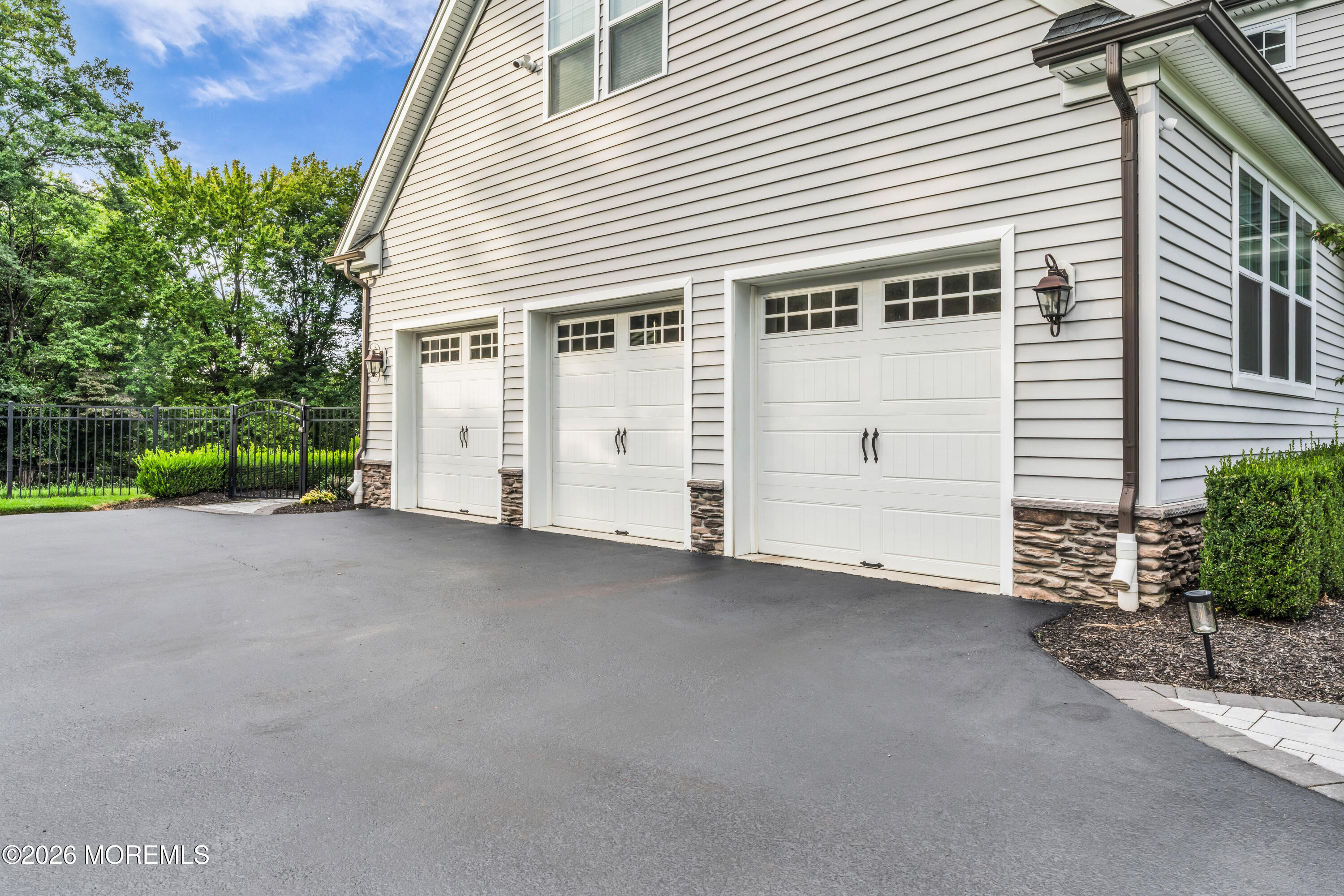 4 Captiva Lane Morganville NJ 07751