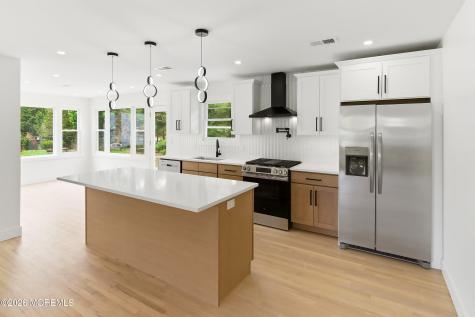 30 Sherwood Lane Toms River NJ 08757
