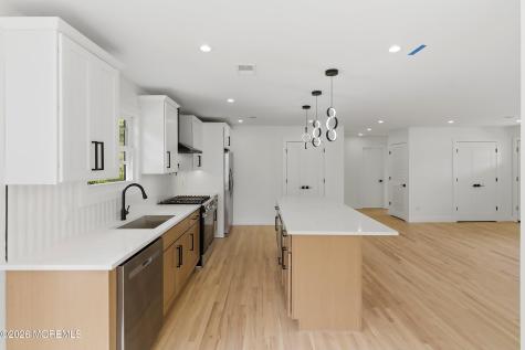 30 Sherwood Lane Toms River NJ 08757
