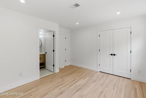 30 Sherwood Lane Toms River NJ 08757