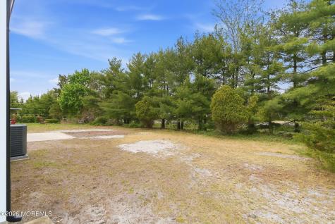 30 Sherwood Lane Toms River NJ 08757