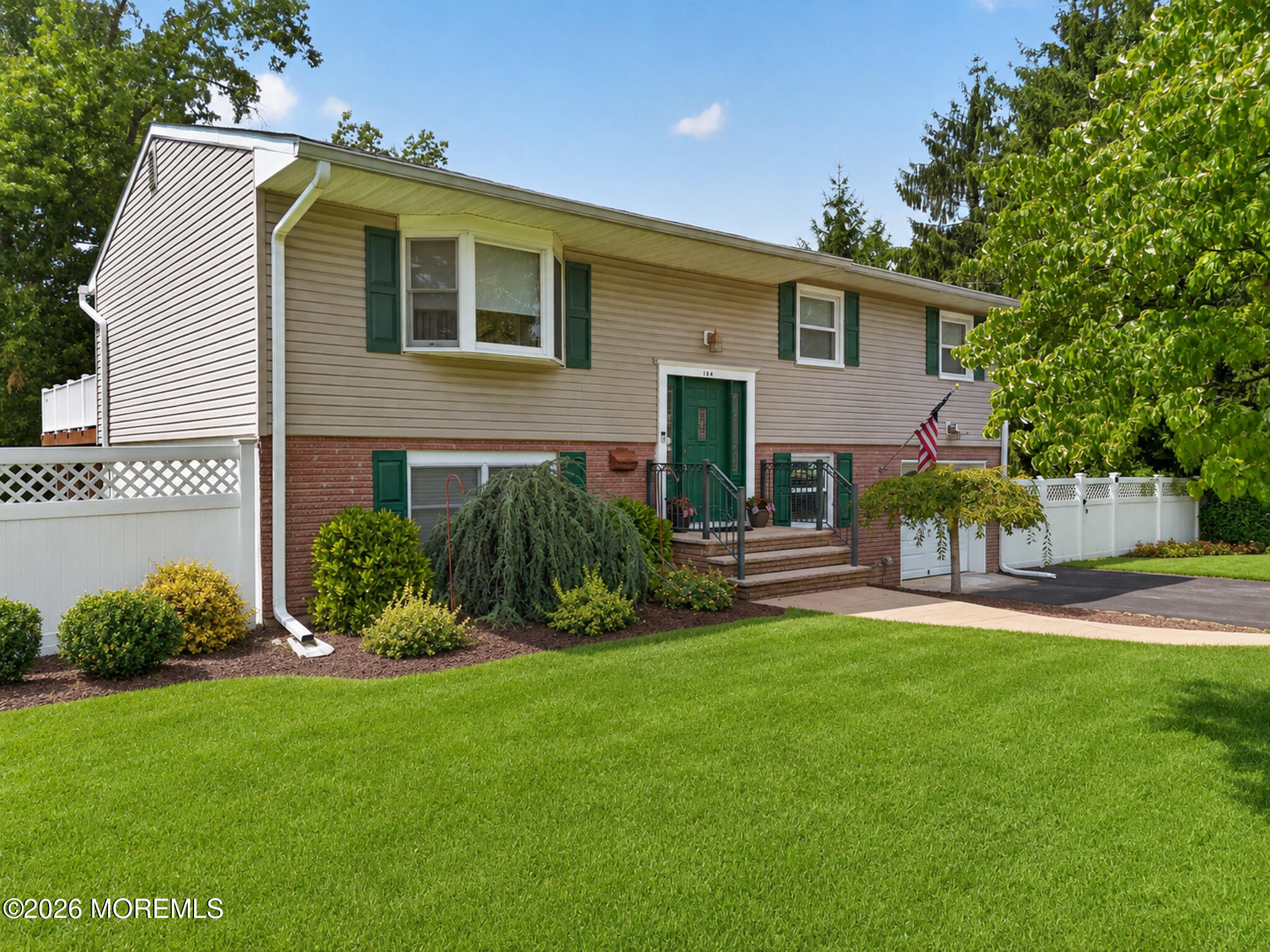 104 Pinewood Road Howell NJ 07731
