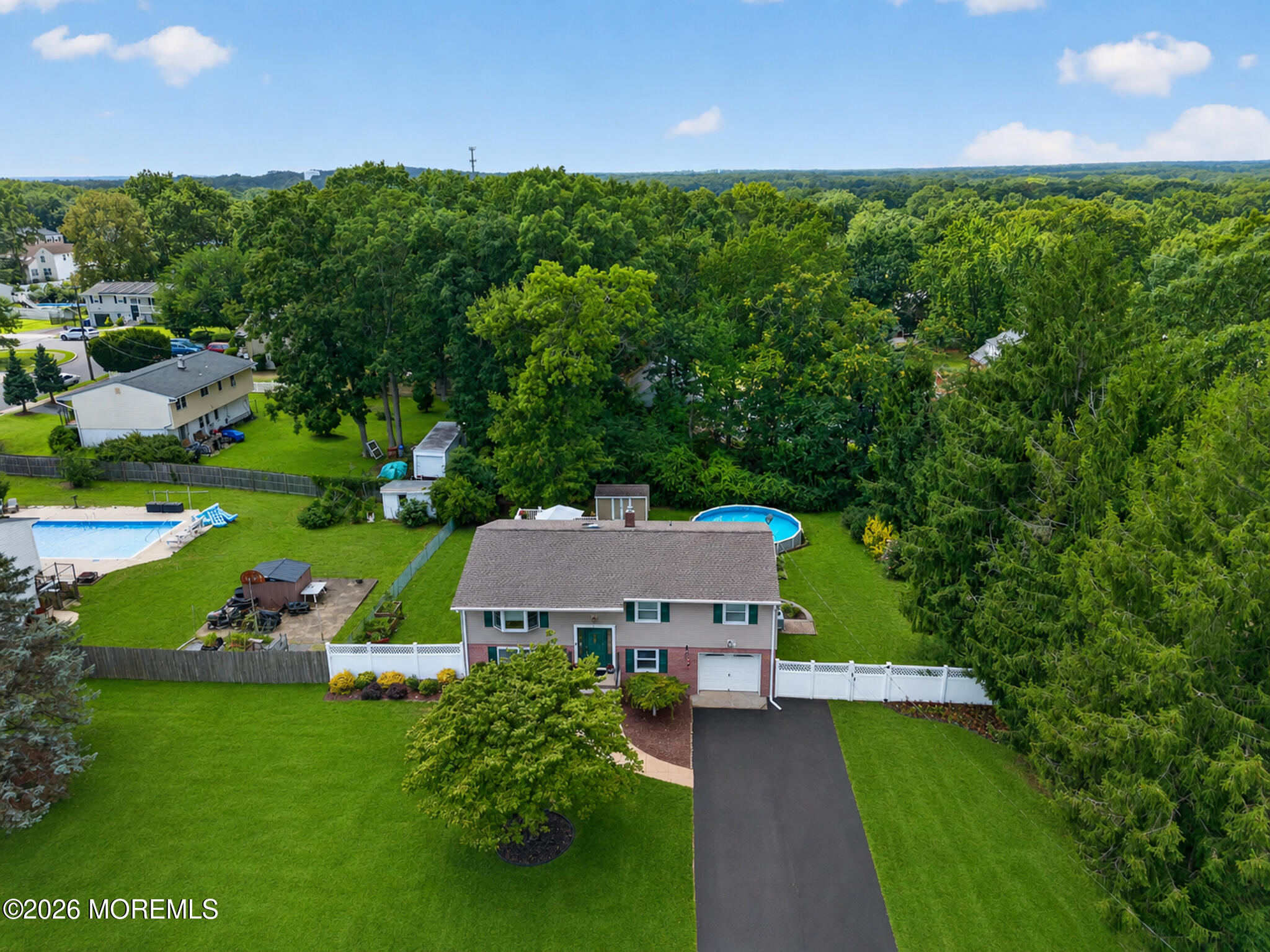 104 Pinewood Road Howell NJ 07731