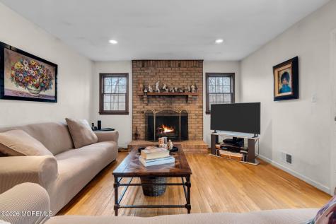 103 Reids Hill Road Morganville NJ 07751