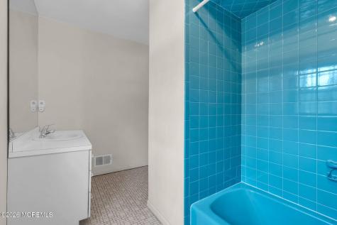103 Reids Hill Road Morganville NJ 07751