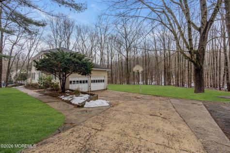 103 Reids Hill Road Morganville NJ 07751